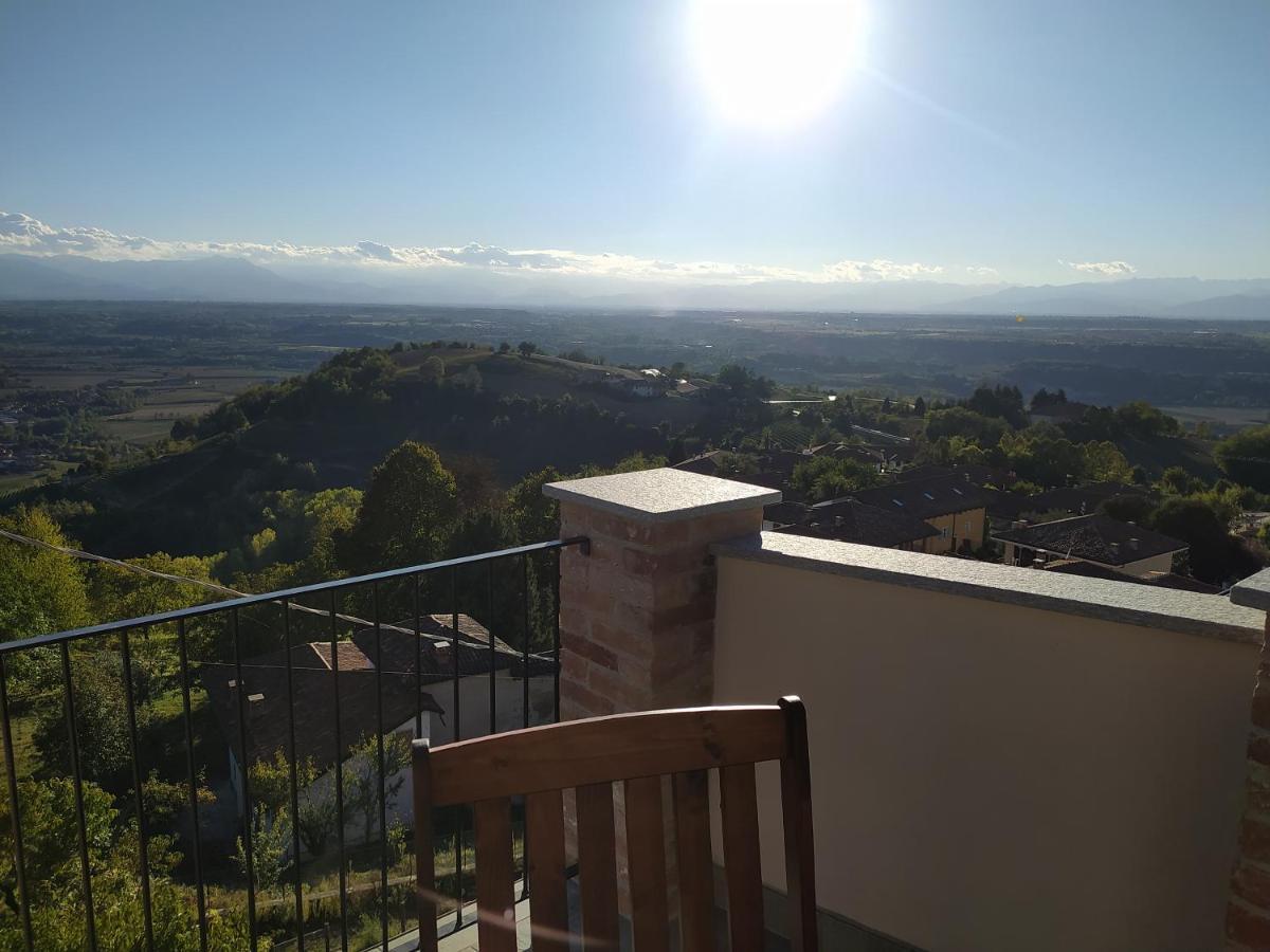 Casa Mantel Holiday Home Panoramic View In Langhe Novello Exteriör bild
