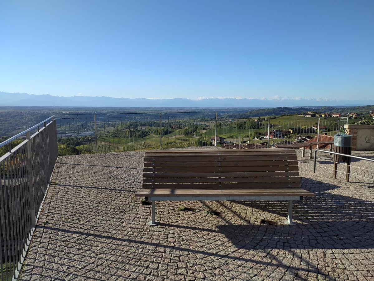 Casa Mantel Holiday Home Panoramic View In Langhe Novello Exteriör bild