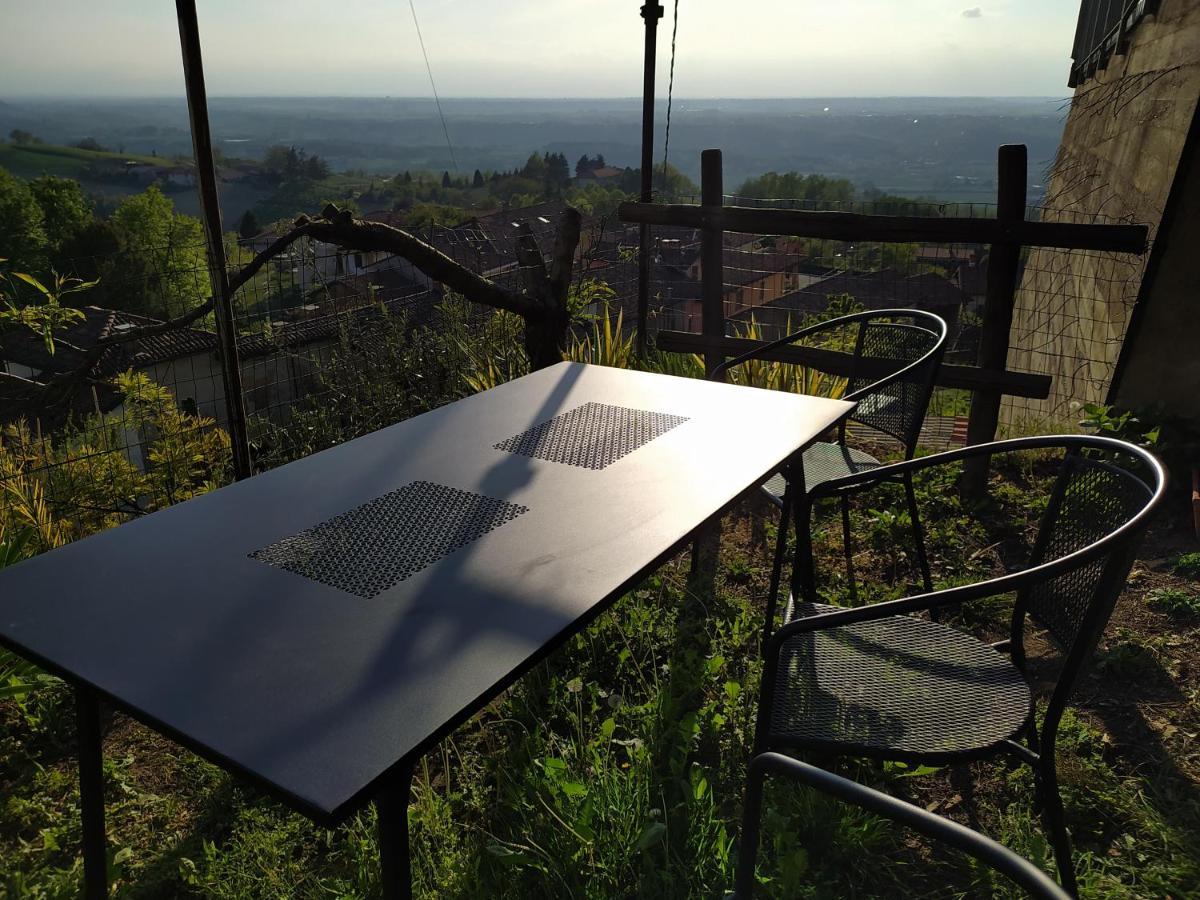 Casa Mantel Holiday Home Panoramic View In Langhe Novello Exteriör bild