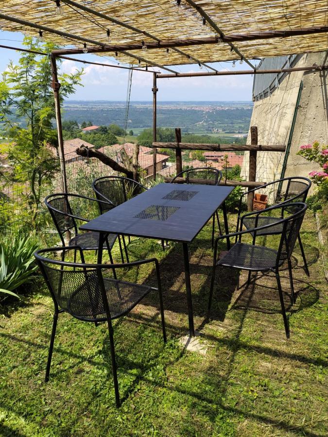 Casa Mantel Holiday Home Panoramic View In Langhe Novello Exteriör bild
